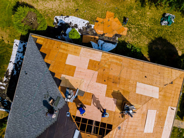 Quick and Trustworthy Emergency Roof Repair Services in Lake Mills, IA